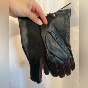 Calvin Klein leather gloves